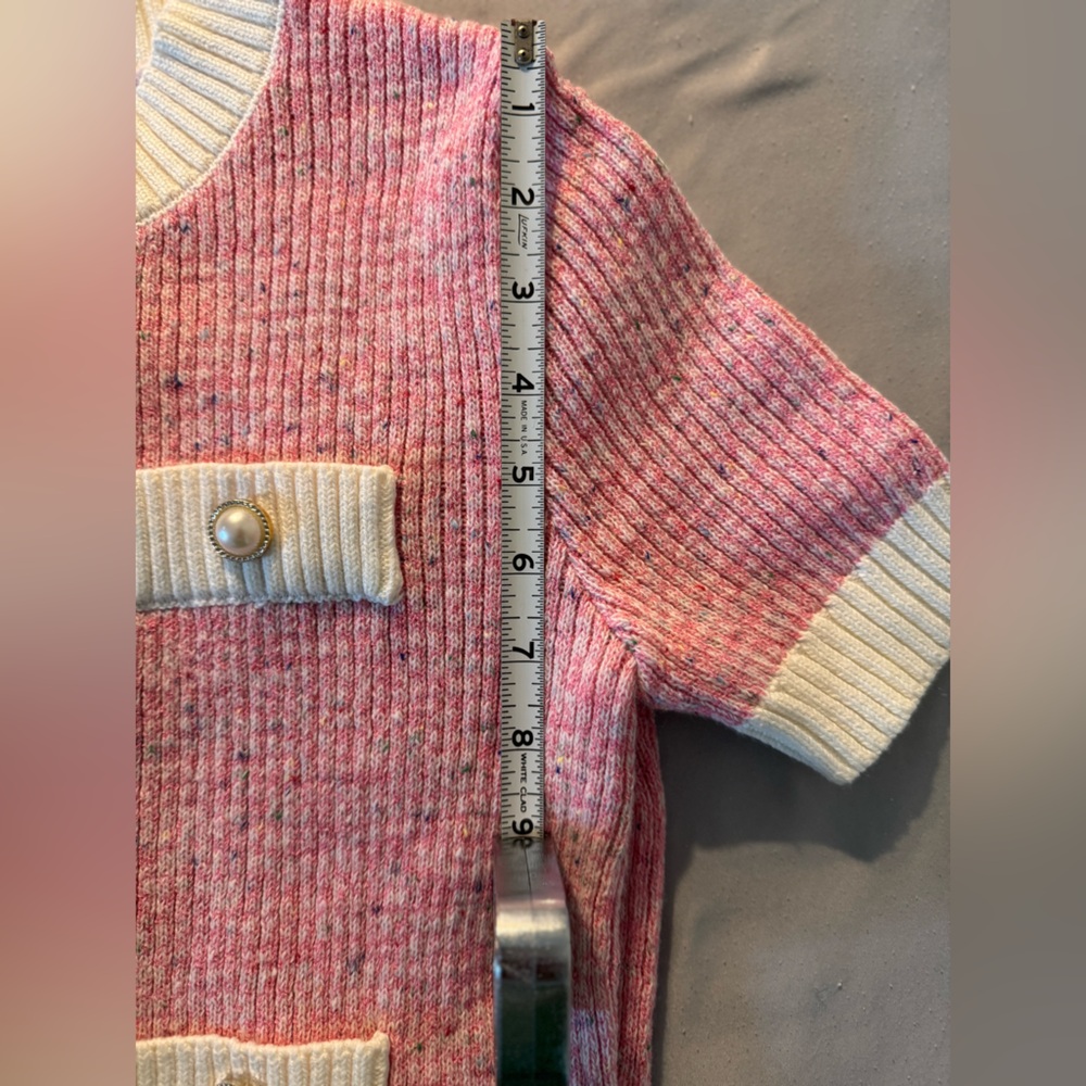 Women's Sweater - Picture 7 of 16